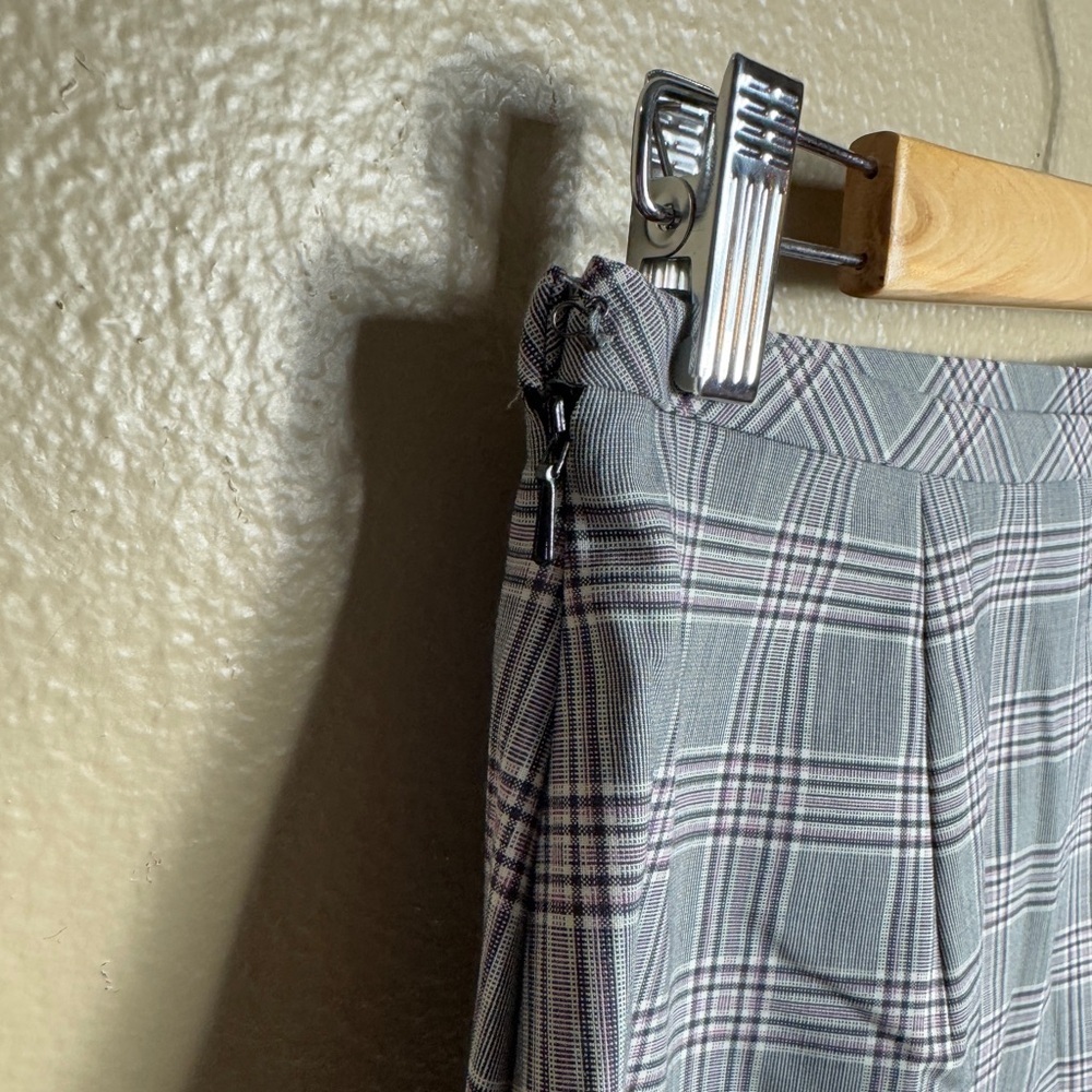 NWT Banana Republic Plaid Mini Skirt Size 4/Medium - Picture 4 of 6
